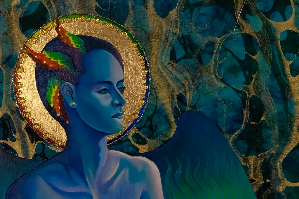 Detail: a face in profile beneath the halo